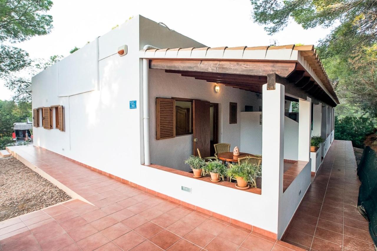 Apartamentos Molina 9-10-11 Es Caló Exterior photo